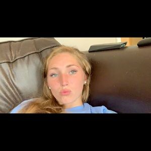 Meet your Posher, Abby